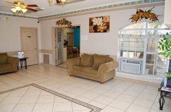 אדינבורג Texas Inn And Suites Citycenter At Utrgv מראה חיצוני תמונה